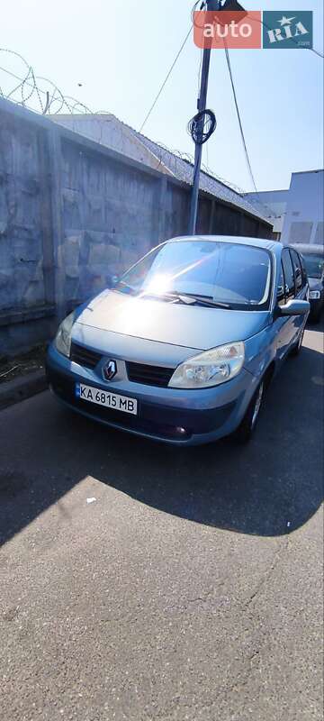 Renault Grand Scenic 2004