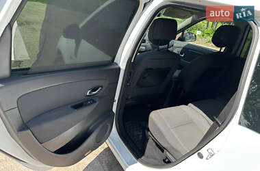 Минивэн Renault Grand Scenic 2011 в 