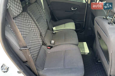 Минивэн Renault Grand Scenic 2011 в 
