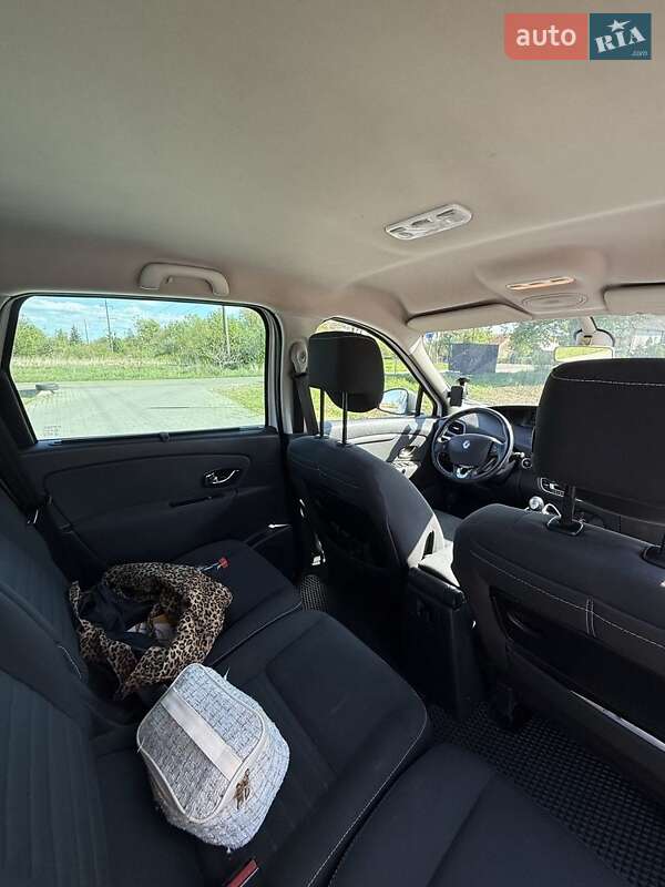 Минивэн Renault Grand Scenic 2016 в Ивано-Франковске