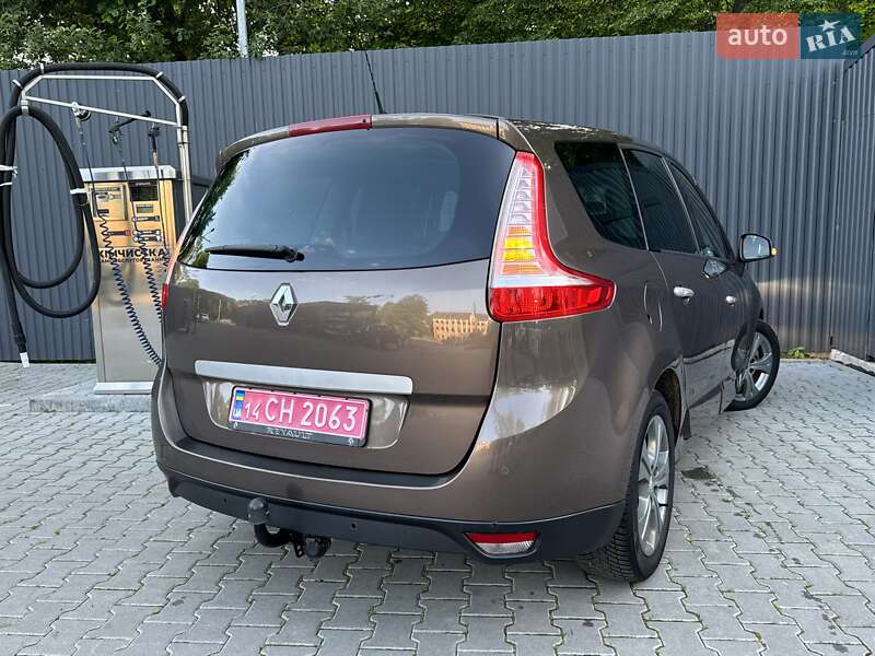 Мінівен Renault Grand Scenic 2010 в Дрогобичі