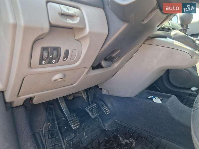 Минивэн Renault Grand Scenic 2007 в Ромнах