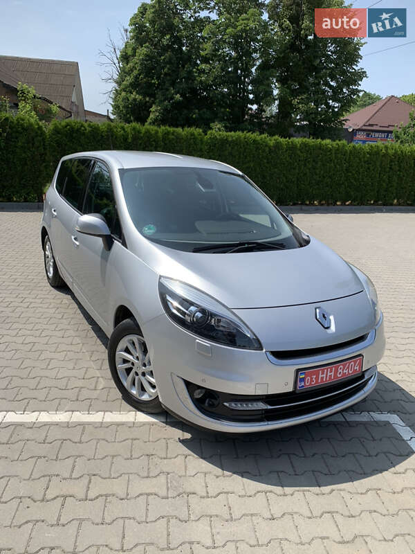 Мінівен Renault Grand Scenic 2012 в 