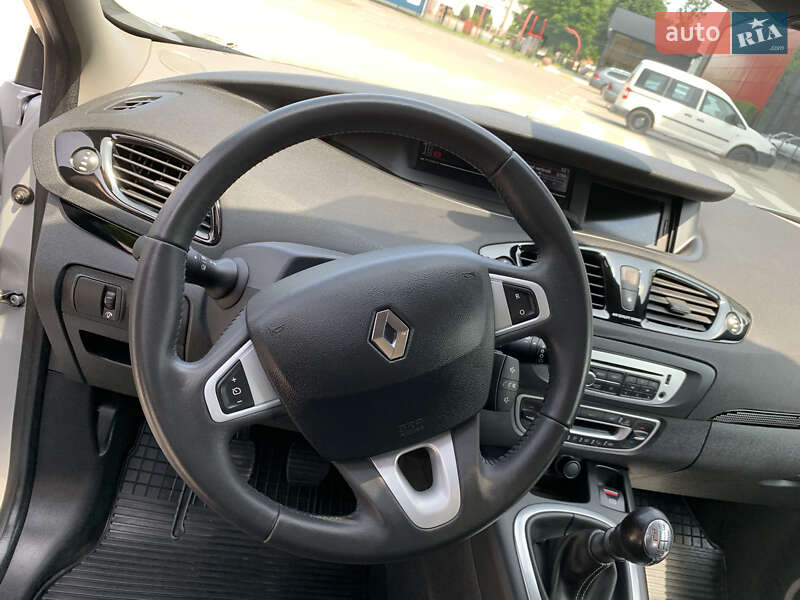 Минивэн Renault Grand Scenic 2012 в Виннице