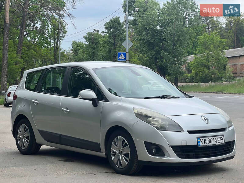Renault Grand Scenic 2009