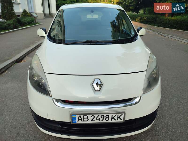 Минивэн Renault Grand Scenic 2012 в Белой Церкви