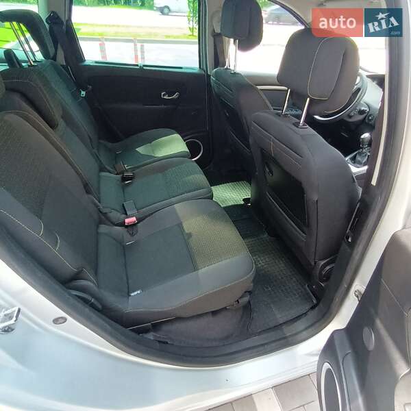 Минивэн Renault Grand Scenic 2010 в Киеве