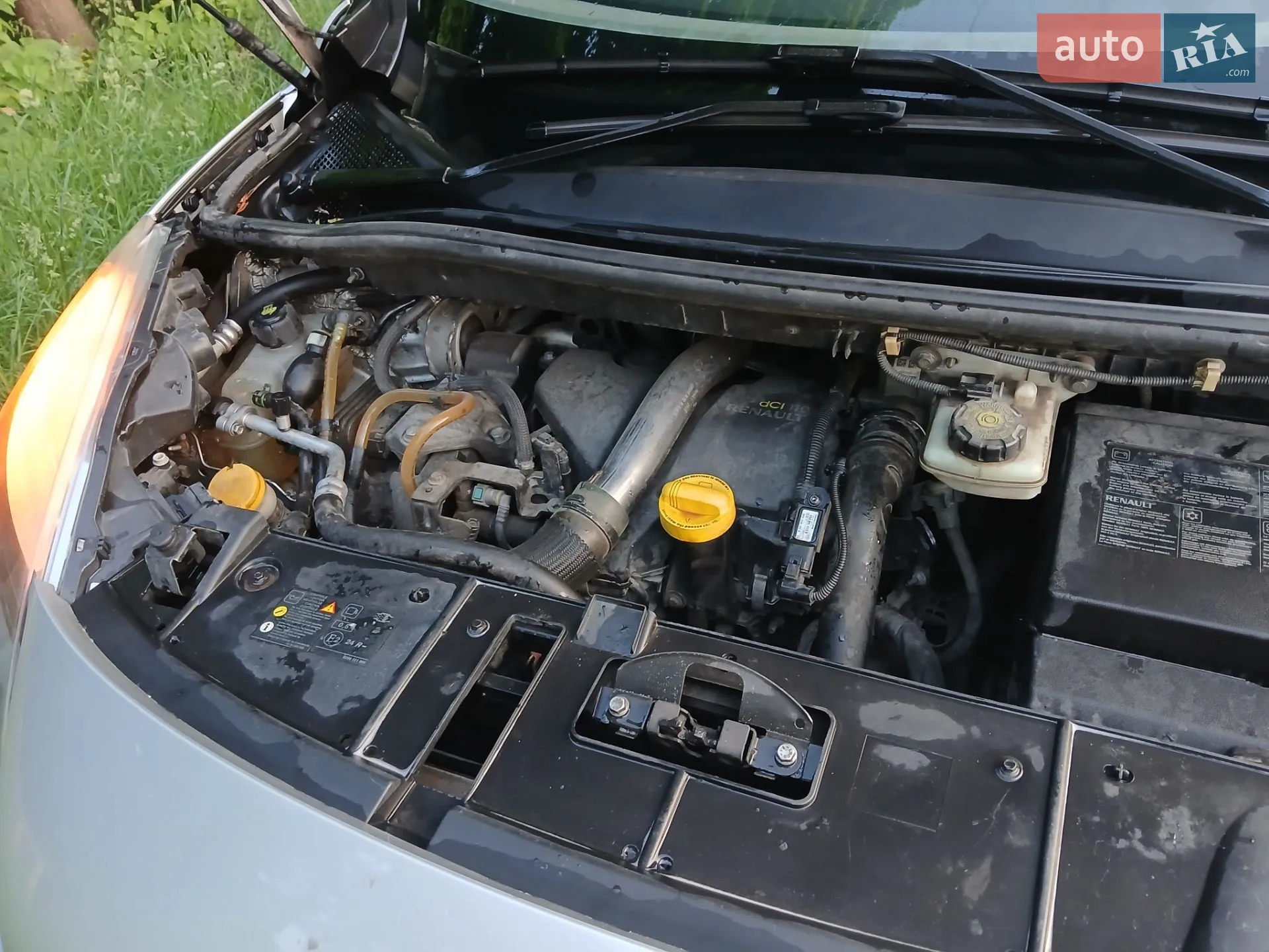 2010 Renault Scenic - мініатюра 16