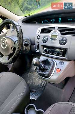 Минивэн Renault Grand Scenic 2007 в 