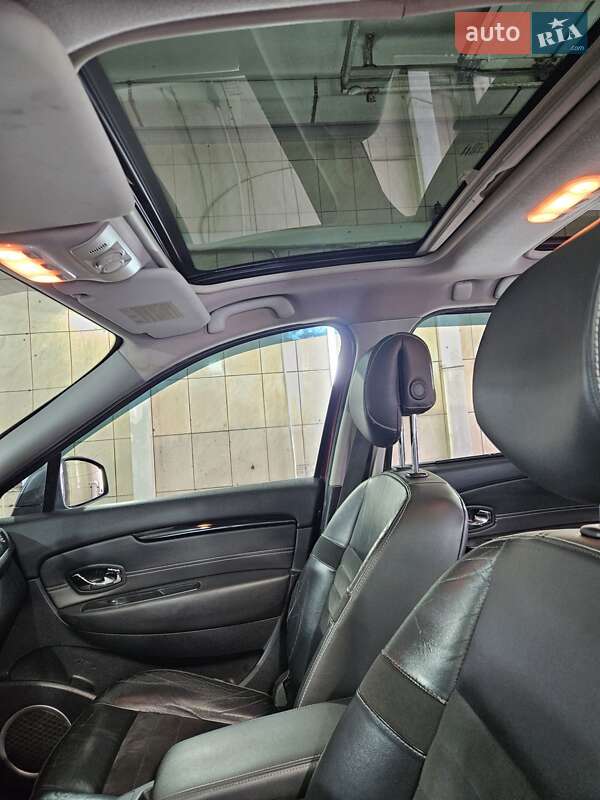 Минивэн Renault Grand Scenic 2012 в Киеве