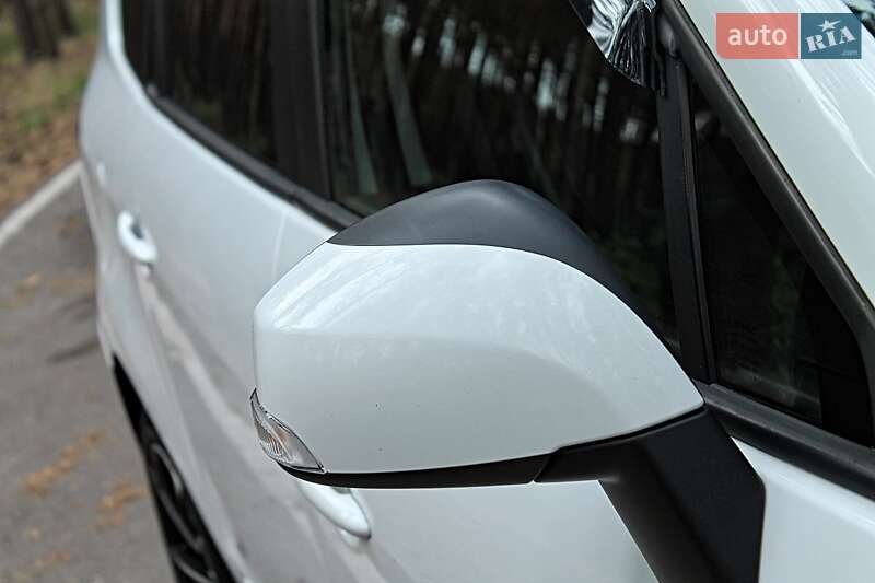 Минивэн Renault Grand Scenic 2013 в Полтаве