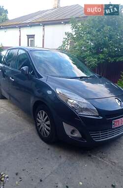 Минивэн Renault Grand Scenic 2010 в Лебедине