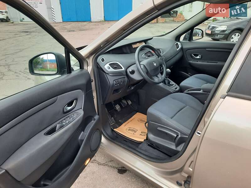 Мінівен Renault Grand Scenic 2010 в Полтаві