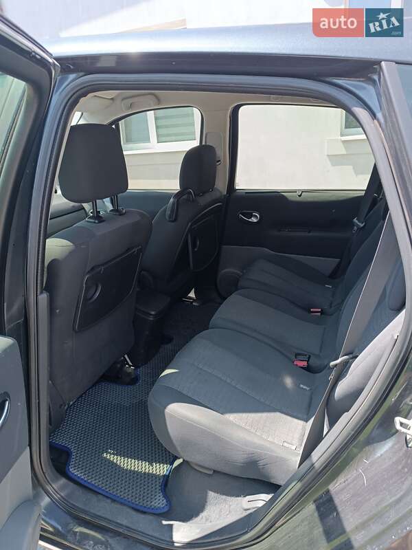 Минивэн Renault Grand Scenic 2007 в Золочеве