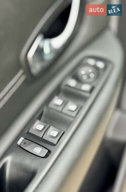 Мінівен Renault Grand Scenic 2014 в 