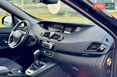 Мінівен Renault Grand Scenic 2014 в 
