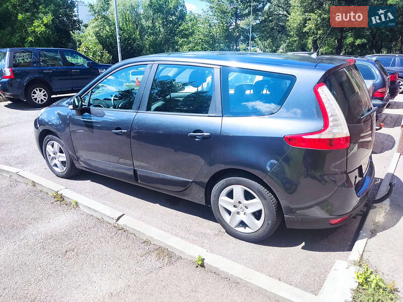 Мінівен Renault Grand Scenic 2011 в Києві