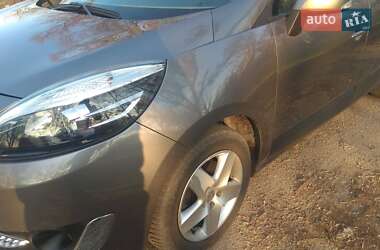 Минивэн Renault Grand Scenic 2013 в Запорожье