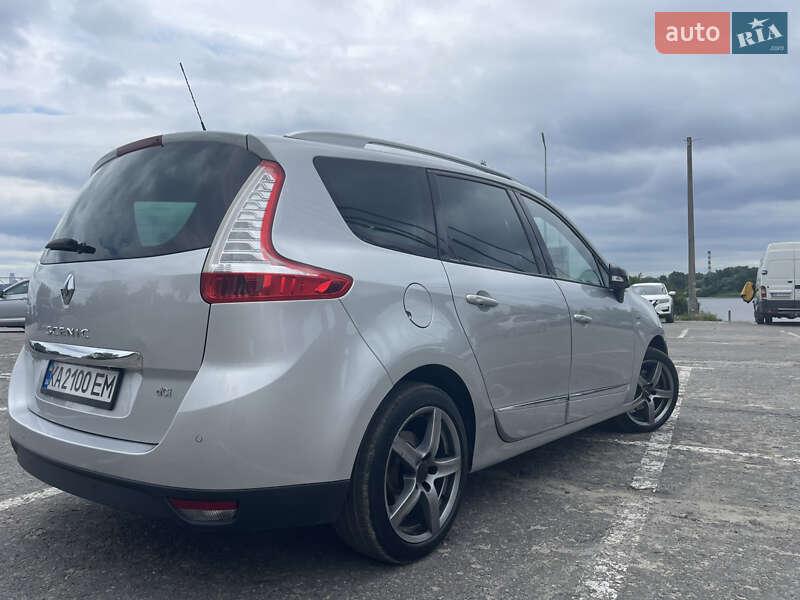 Минивэн Renault Grand Scenic 2012 в Киеве