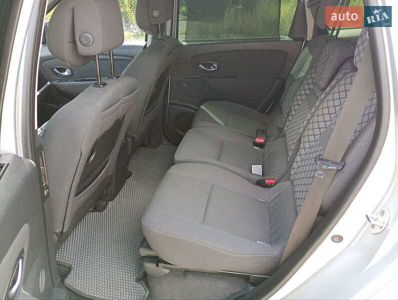 Минивэн Renault Grand Scenic 2010 в Чернигове