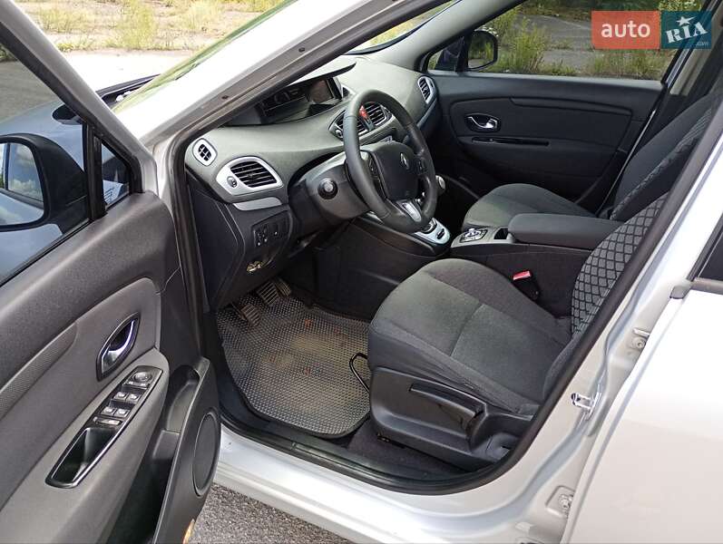 Минивэн Renault Grand Scenic 2010 в Чернигове