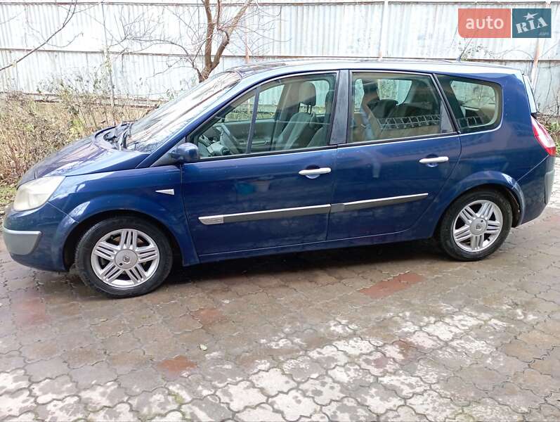 Мінівен Renault Grand Scenic 2004 в Ужгороді
