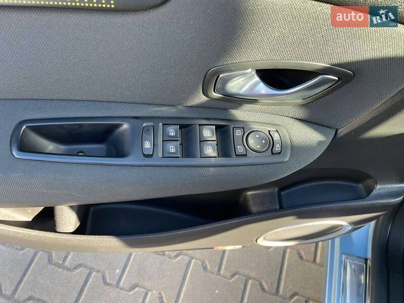 Минивэн Renault Grand Scenic 2009 в Луцке