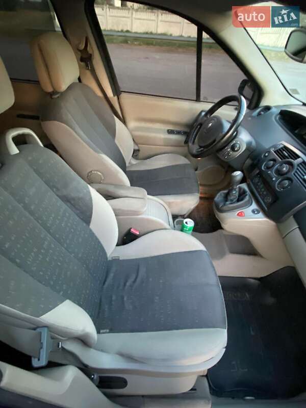 Мінівен Renault Grand Scenic 2004 в Вінниці