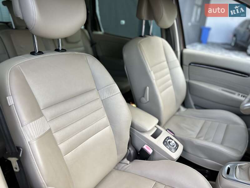 Минивэн Renault Grand Scenic 2011 в Ивано-Франковске