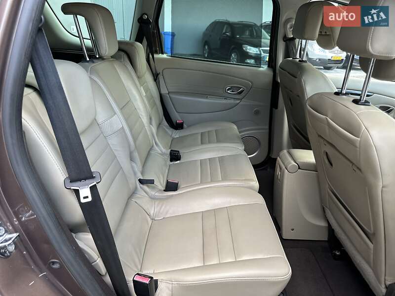 Минивэн Renault Grand Scenic 2011 в Ивано-Франковске