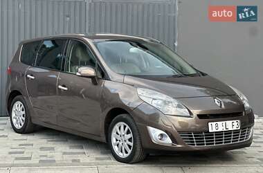 Минивэн Renault Grand Scenic 2011 в Ивано-Франковске