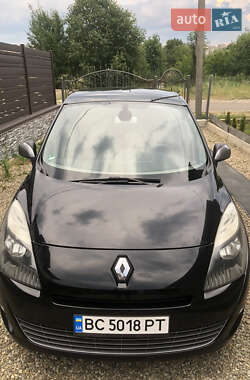 Мінівен Renault Grand Scenic 2010 в Стрию