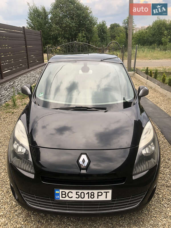 Renault Grand Scenic 2010
