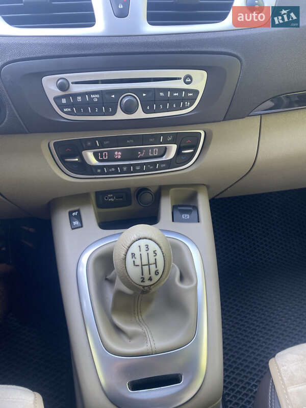 Минивэн Renault Grand Scenic 2010 в Запорожье