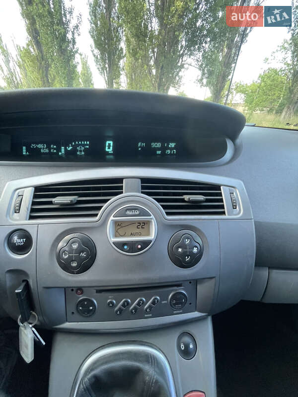 Минивэн Renault Grand Scenic 2009 в Белгороде-Днестровском