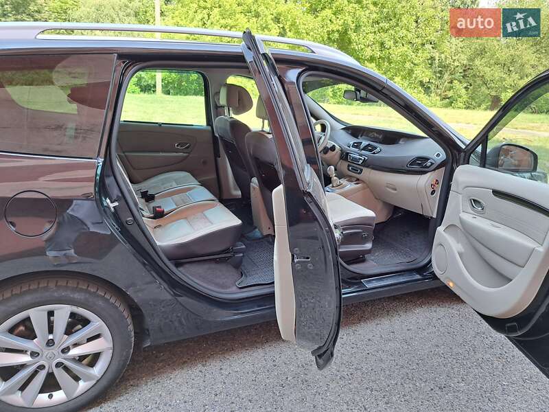 Мінівен Renault Grand Scenic 2013 в Бурштині