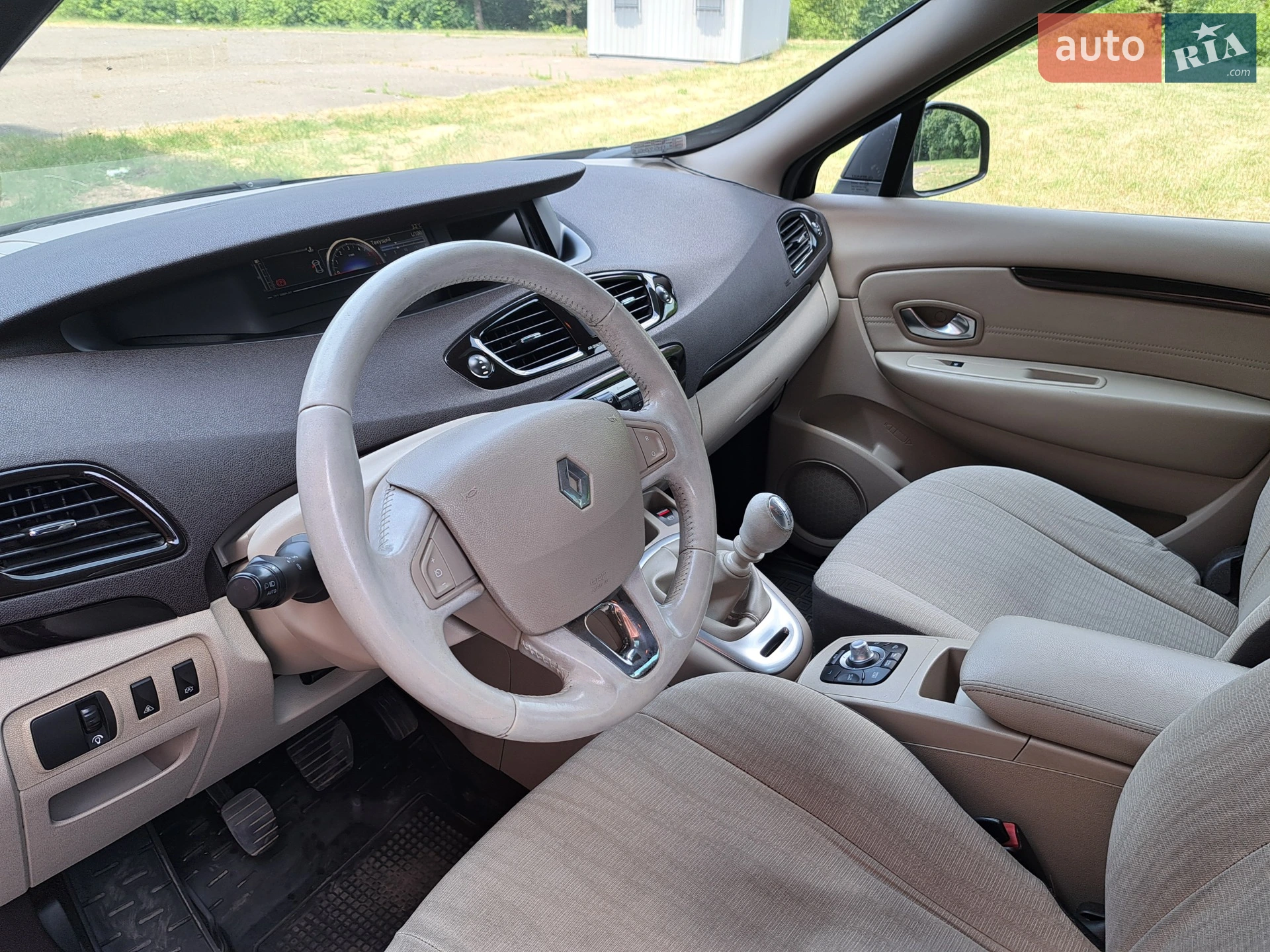 2013 Renault Scenic - мініатюра 2