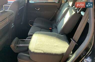 Минивэн Renault Grand Scenic 2010 в 