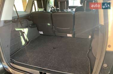 Минивэн Renault Grand Scenic 2010 в 
