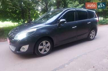 Минивэн Renault Grand Scenic 2011 в Борисполе