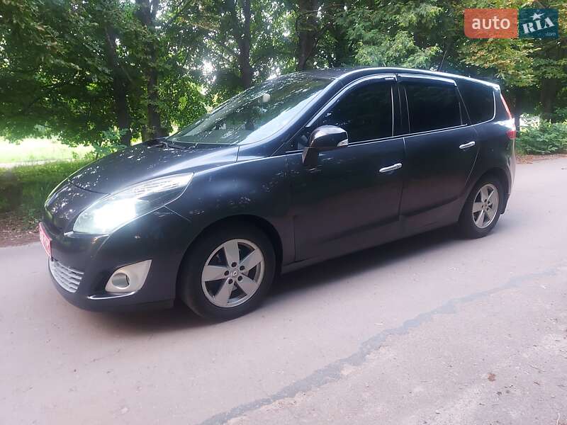 Renault Grand Scenic