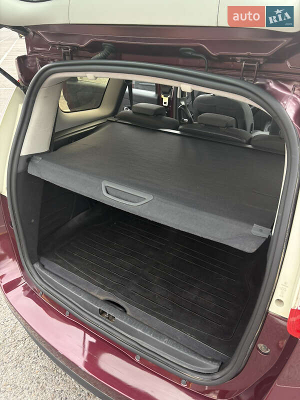 Минивэн Renault Grand Scenic 2013 в Черновцах