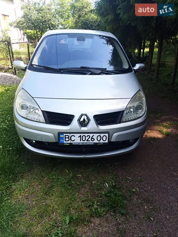 Renault Grand Scenic