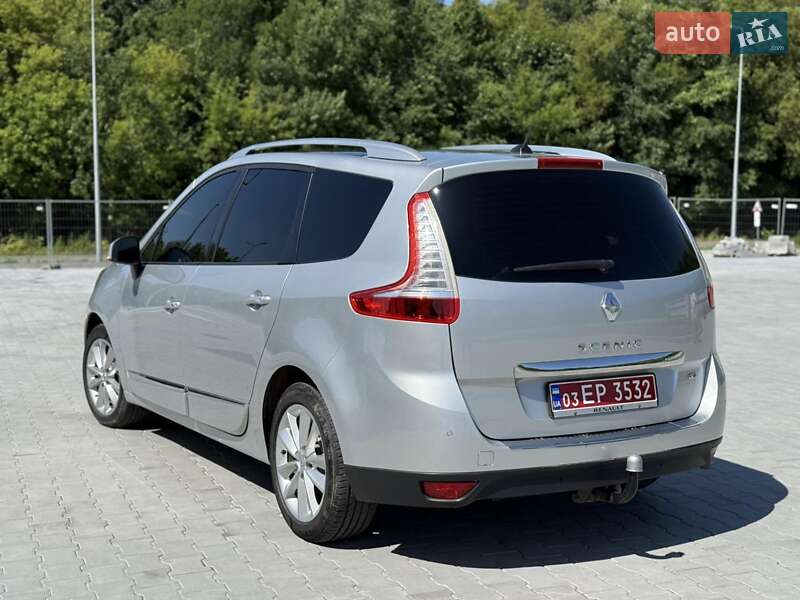 Минивэн Renault Grand Scenic 2013 в Дубно