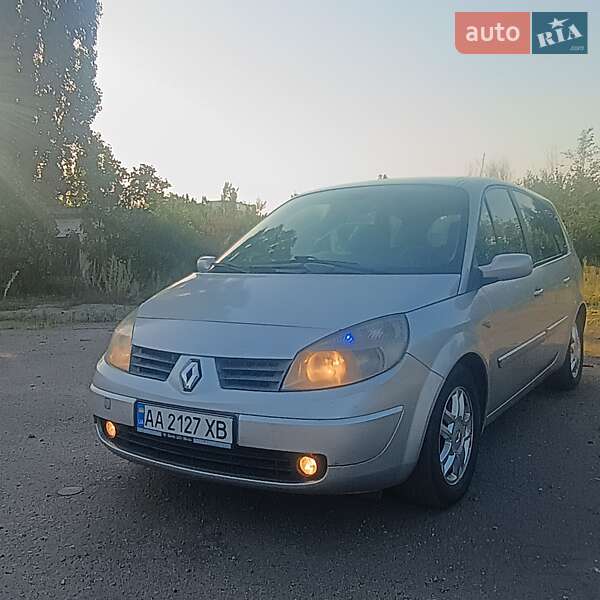 Renault Grand Scenic 2006