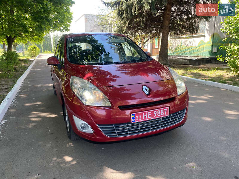 Мінівен Renault Grand Scenic 2011 в Рівному фото 13 Мінівен Renault Grand Scenic 2011 в Рівному