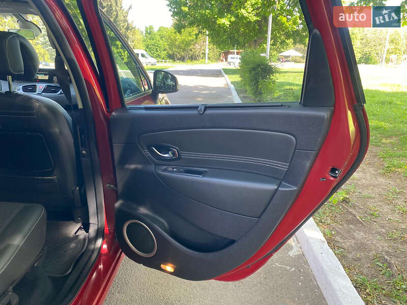 Мінівен Renault Grand Scenic 2011 в Рівному фото 46 Мінівен Renault Grand Scenic 2011 в Рівному