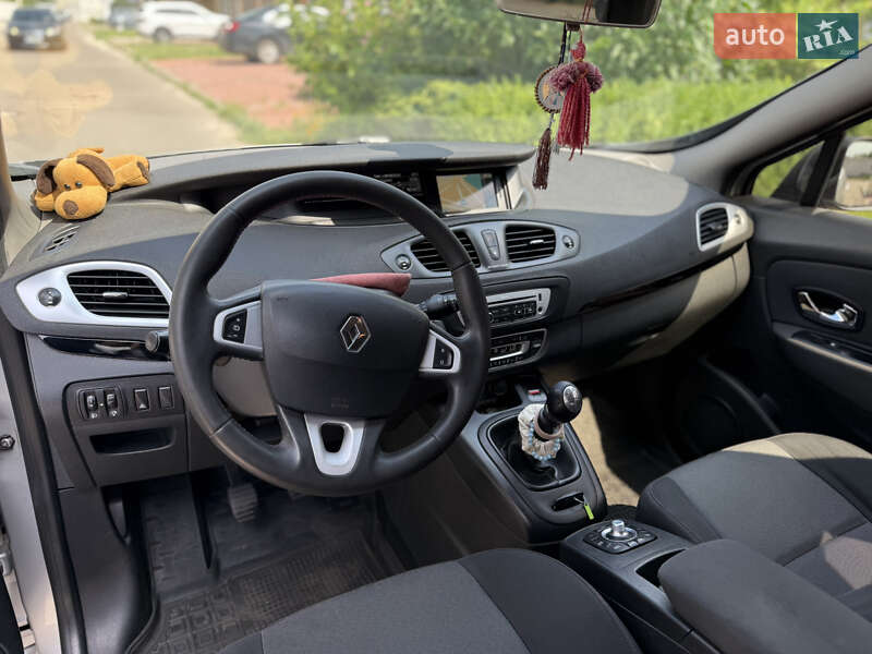 Мінівен Renault Grand Scenic 2012 в Чернігові