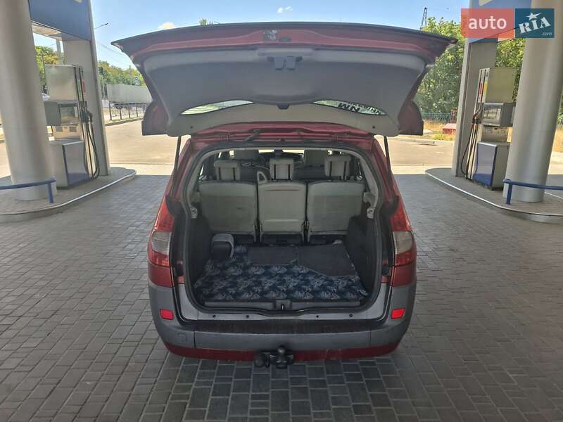 Минивэн Renault Grand Scenic 2006 в Николаеве