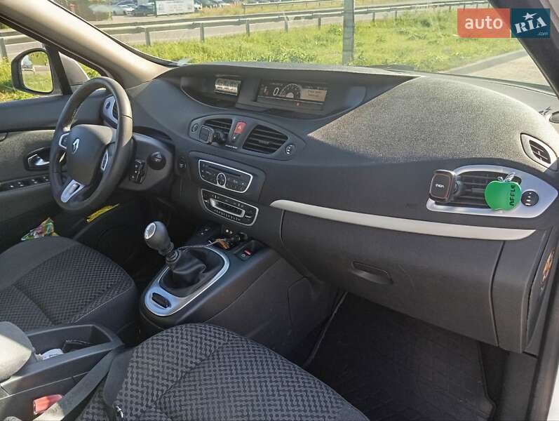 Минивэн Renault Grand Scenic 2011 в Луцке